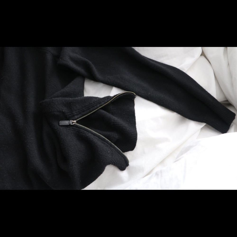 Crewneck wool blend long sleeve sweater